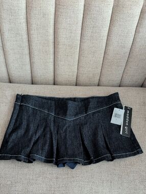 Madden Girl Dark Blue Shimmer Denim Pleated Mini Skort Size Large